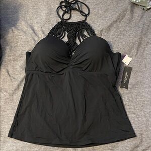 NWT Ambrielle Size Med Black Tankini Top